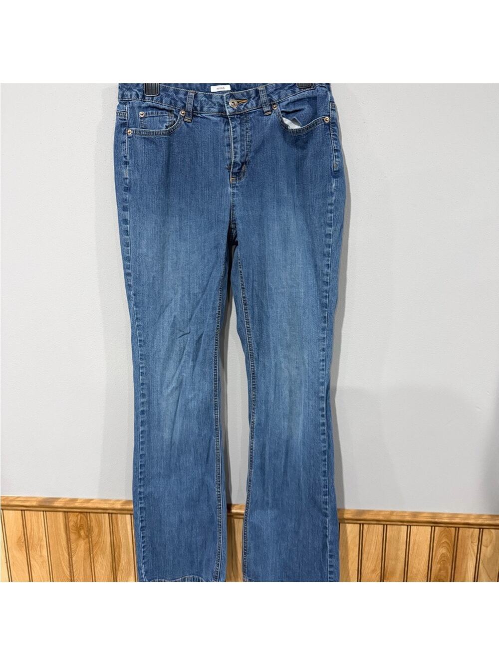 Liz & Co. Blue Straight Leg Jeans Size 10